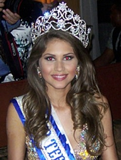 Teen World 2012 ~ Gabriele Marinho ( Miss Brazil )